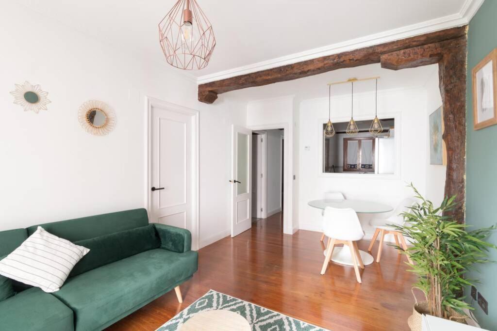 Old Town Apartment Bilbao Luaran gambar